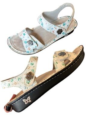 Allegria pretty floral comfort sandal size 38 7.5 EUC